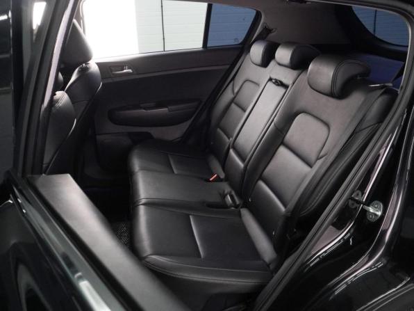 Kia Sportage IV Рестайлинг с пробегом 2019 года, цена 1 844 070 рублей, 162594 км, внедорожник, Автокод Объявления