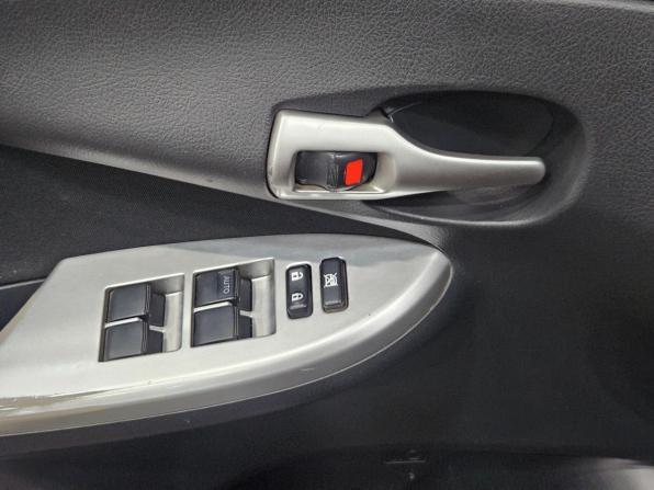 Toyota Corolla X (E140 E150) Рестайлинг с пробегом 2010 года, цена 999 000 рублей, 221331 км, седан, Автокод Объявления