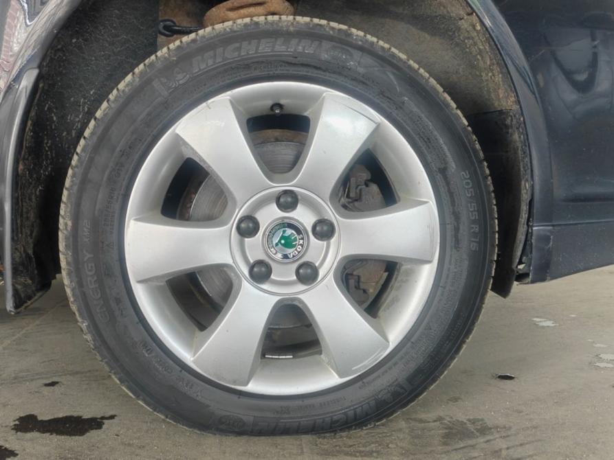 Skoda Octavia II (A5) Рестайлинг Москва  - изображение 17