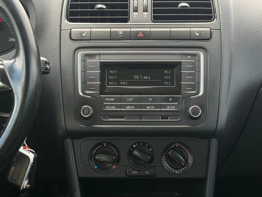 Volkswagen Polo V Рестайлинг Екатеринбург  - изображение 25