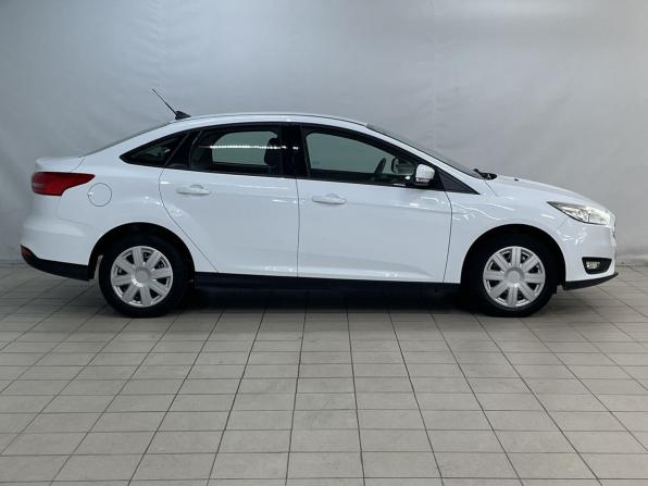 Ford Focus III Рестайлинг с пробегом 2019 года, цена 1 449 000 рублей, 61118 км, седан, Автокод Объявления