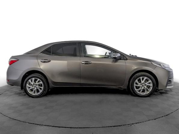 Toyota Corolla XI (E160 E170 E180) с пробегом 2016 года, цена 1 360 000 рублей, 173494 км, седан, Автокод Объявления