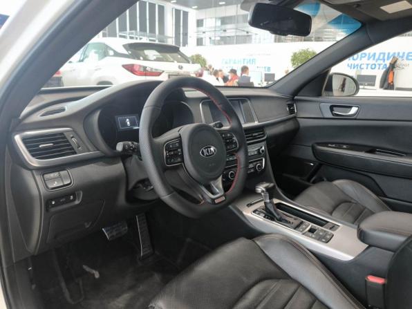 Kia Optima IV с пробегом 2017 года, цена 2 299 000 рублей, 115501 км, седан, Автокод Объявления