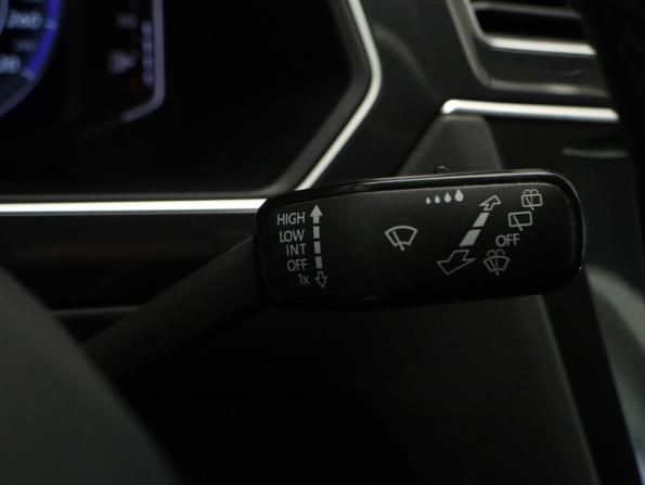 Volkswagen Tiguan II Рестайлинг с пробегом 2020 года, цена 2 475 000 рублей, 155249 км, внедорожник, Автокод Объявления