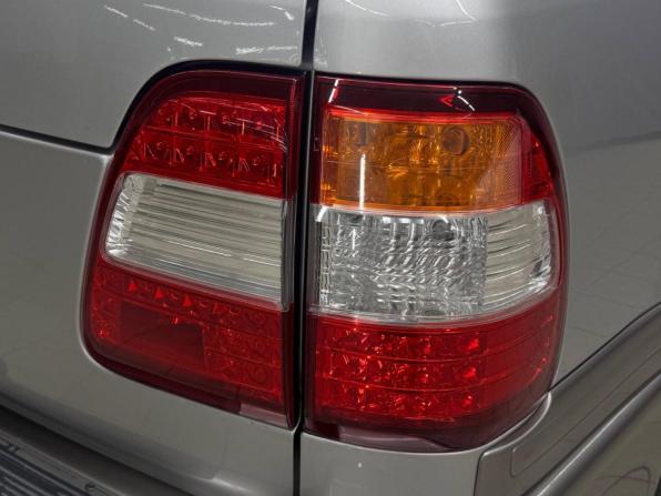 Toyota Land Cruiser 100 Series Рестайлинг 2 с пробегом 2005 года, цена 2 899 000 рублей, 240000 км, внедорожник, Автокод Объявления