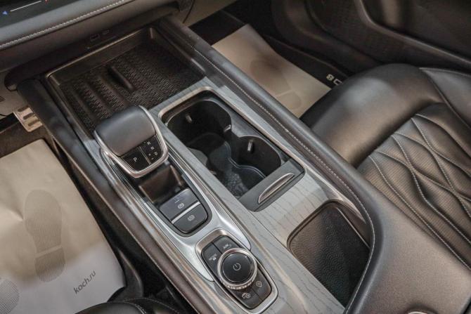 Chery Arrizo 8 с пробегом 2023 года, цена 2 369 000 рублей, 22000 км, седан, Автокод Объявления