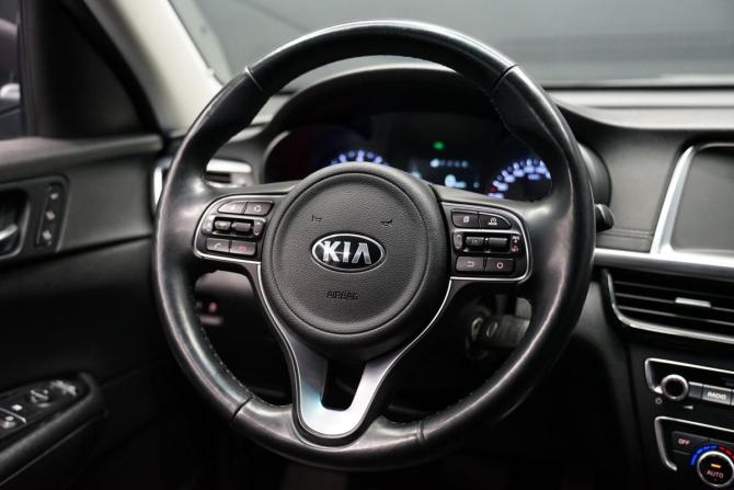 Kia Optima IV с пробегом 2018 года, цена 2 290 000 рублей, 80000 км, седан, Автокод Объявления