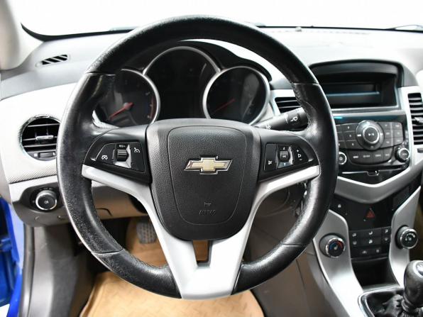 Chevrolet Cruze I с пробегом 2011 года, цена 700 000 рублей, 99361 км, седан, Автокод Объявления