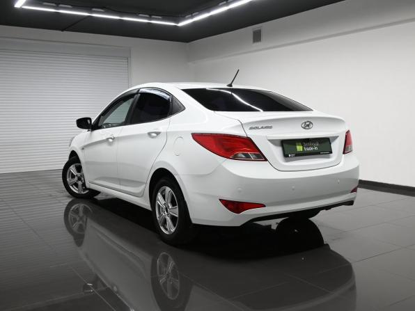Hyundai Solaris I Рестайлинг с пробегом 2015 года, цена 860 000 рублей, 109403 км, седан, Автокод Объявления