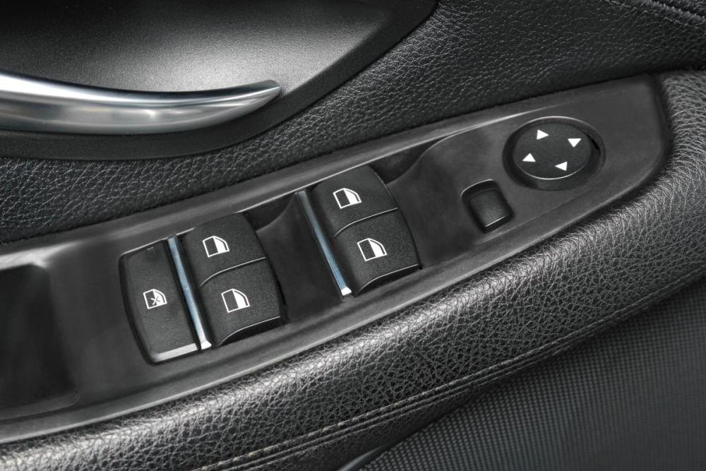 BMW 5 серии VI (F10/F11/F07) Рестайлинг Тюмень  - изображение 19