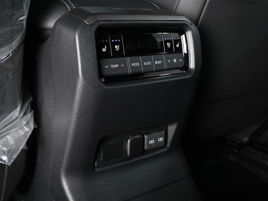 Toyota Land Cruiser Prado 250 Series Ростов-на-Дону  - изображение 30