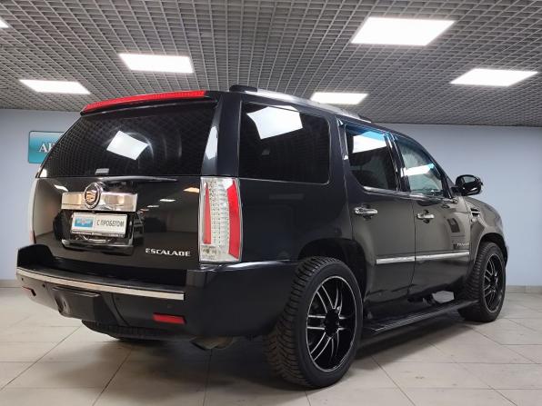 Cadillac Escalade III с пробегом 2013 года, цена 1 729 000 рублей, 290470 км, внедорожник, Автокод Объявления