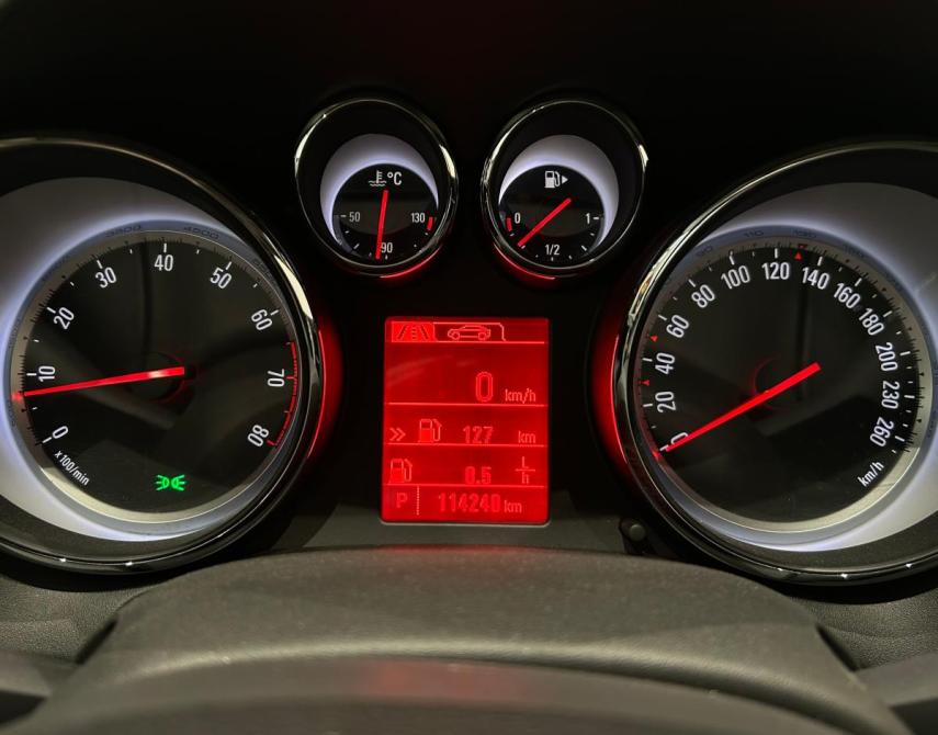 Opel Astra J Рестайлинг Санкт-Петербург  - изображение 12