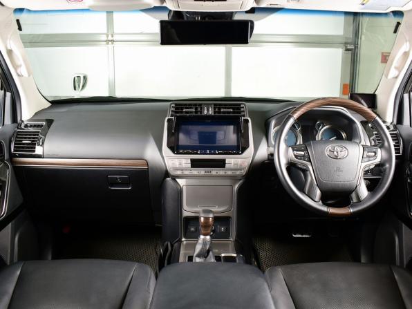 Toyota Land Cruiser Prado 150 Series Рестайлинг 3 с пробегом 2021 года, цена 5 734 995 рублей, 74759 км, внедорожник, Автокод Объявления