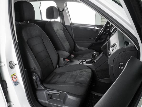 Volkswagen Tiguan II с пробегом 2018 года, цена 2 547 000 рублей, 162040 км, внедорожник, Автокод Объявления