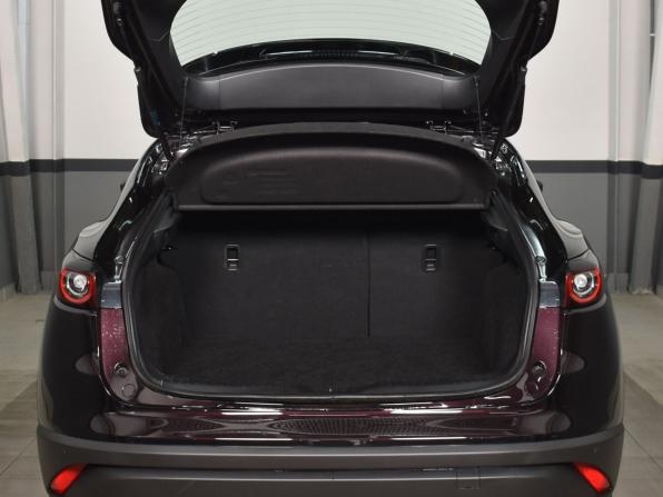 Mazda CX-4 I Рестайлинг с пробегом 2023 года, цена 3 129 995 рублей, 8832 км, внедорожник, Автокод Объявления