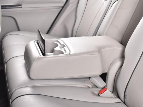 Toyota Venza I Рестайлинг с пробегом 2013 года, цена 1 914 995 рублей, 267578 км, внедорожник, Автокод Объявления