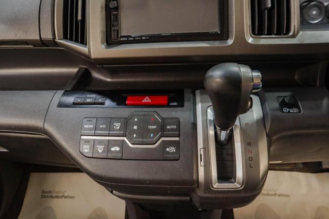 Honda Stepwgn IV Рестайлинг с пробегом 2012 года, цена 1 459 000 рублей, 186215 км, минивэн, Автокод Объявления