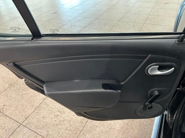 Renault Sandero I с пробегом 2011 года, цена 539 000 рублей, 87071 км, хэтчбек, Автокод Объявления