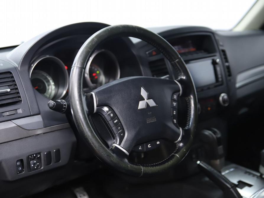 Mitsubishi Pajero IV Рестайлинг 1 Уфа  - изображение 11