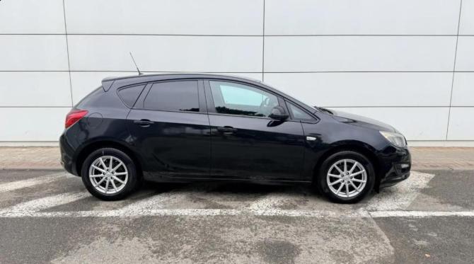 Opel Astra J Рестайлинг с пробегом 2014 года, цена 880 000 рублей, 144022 км, седан, Автокод Объявления
