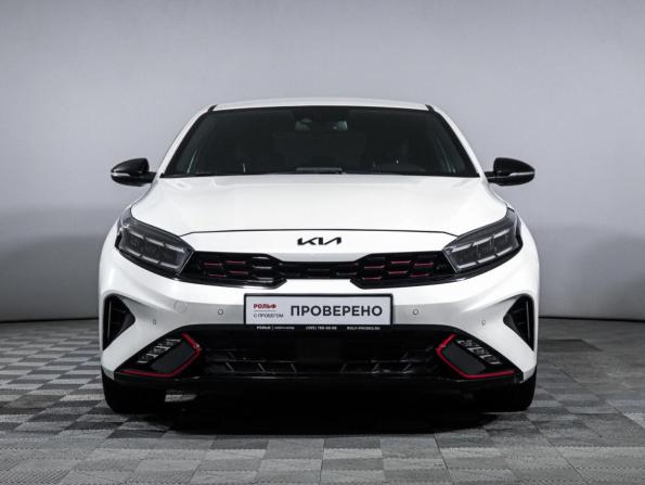 Kia Cerato IV Рестайлинг с пробегом 2022 года, цена 2 429 000 рублей, 29500 км, седан, Автокод Объявления