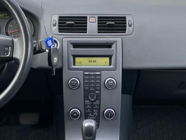 Volvo S40 II Рестайлинг с пробегом 2008 года, цена 699 000 рублей, 202480 км, седан, Автокод Объявления