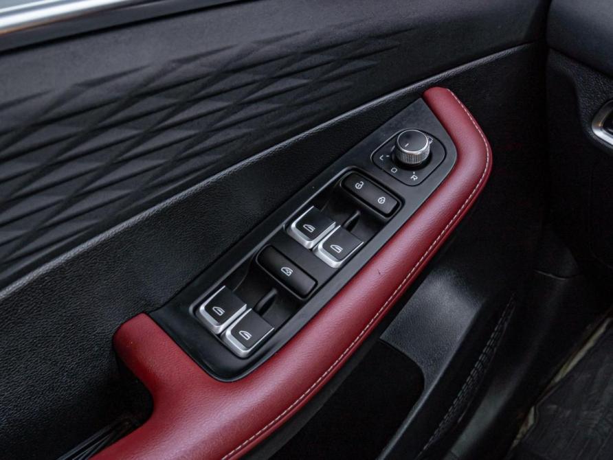 Geely Coolray I Рестайлинг Краснодар  - изображение 19