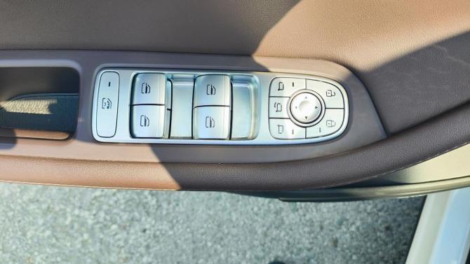 Chery Tiggo 7L I с пробегом 2024 года, цена 2 450 000 рублей, 15600 км, внедорожник, Автокод Объявления