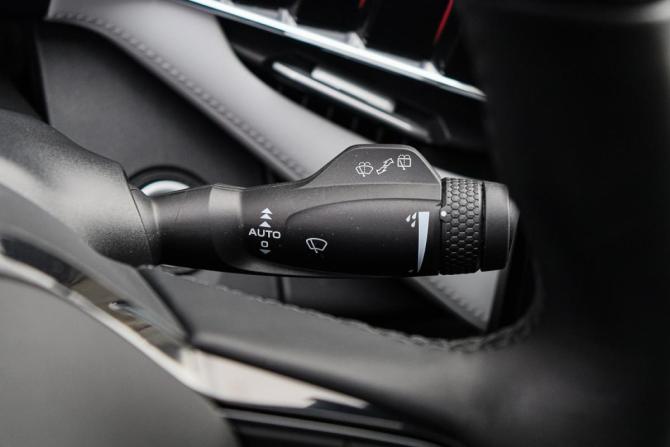 Geely Atlas II с пробегом 2024 года, цена 2 910 000 рублей, 29949 км, внедорожник, Автокод Объявления