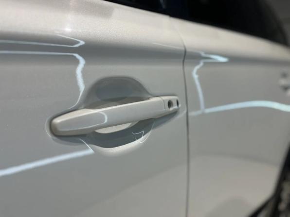 Mitsubishi Outlander III Рестайлинг 2 с пробегом 2015 года, цена 1 799 000 рублей, 186000 км, внедорожник, Автокод Объявления