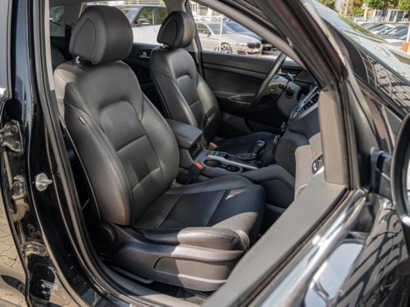Hyundai Tucson III с пробегом 2018 года, цена 1 999 000 рублей, 81834 км, внедорожник, Автокод Объявления
