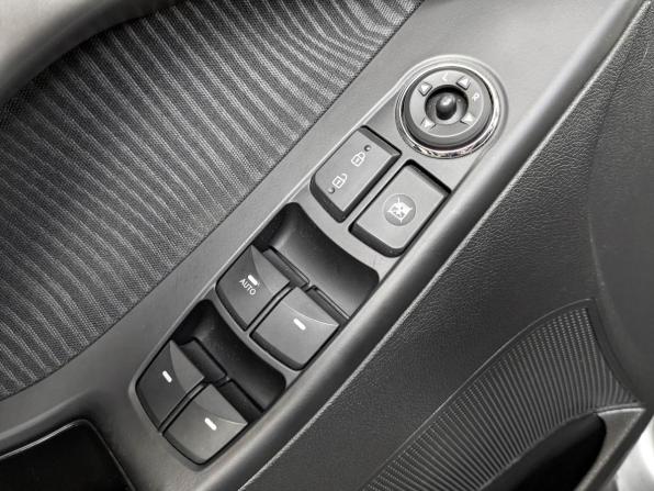 Hyundai Elantra V (MD) с пробегом 2012 года, цена 1 200 000 рублей, 95524 км, седан, Автокод Объявления