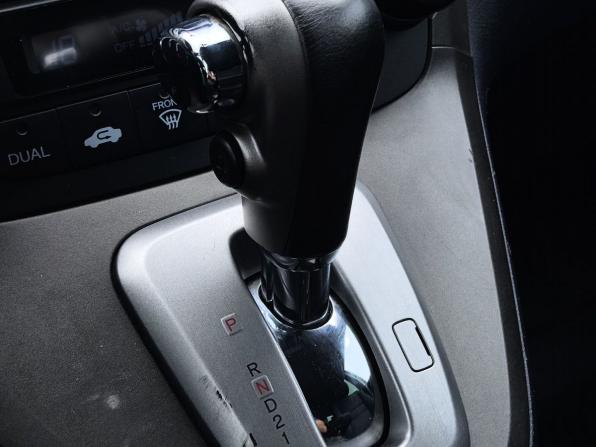 Honda CR-V III Рестайлинг с пробегом 2011 года, цена 1 139 000 рублей, 303060 км, внедорожник, Автокод Объявления