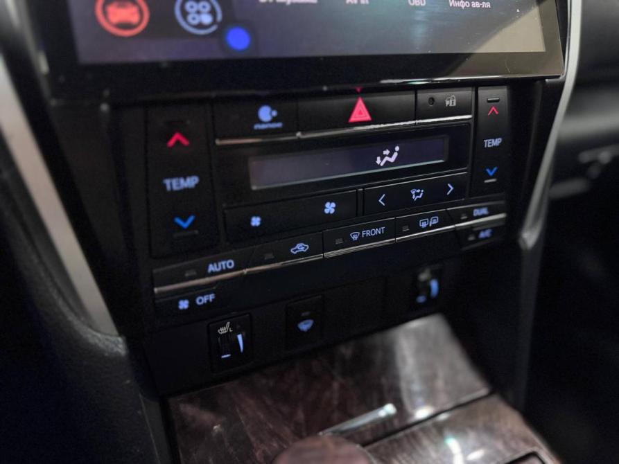 Toyota Camry VII (XV50) Рестайлинг Благовещенск  - изображение 23
