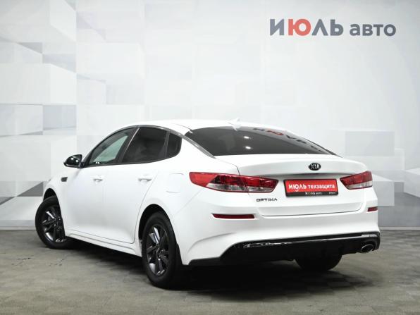 Kia Optima IV Рестайлинг с пробегом 2018 года, цена 2 000 000 рублей, 143036 км, седан, Автокод Объявления