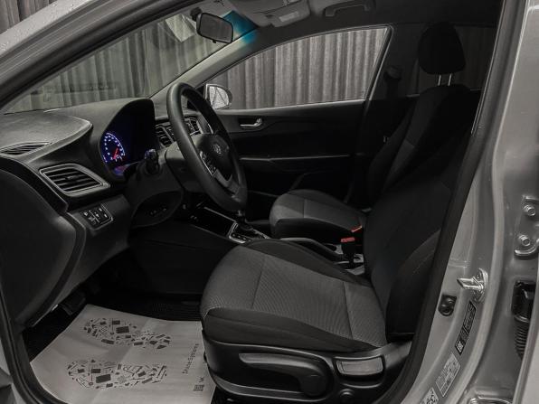 Hyundai Solaris II Рестайлинг с пробегом 2021 года, цена 1 390 000 рублей, 78000 км, седан, Автокод Объявления