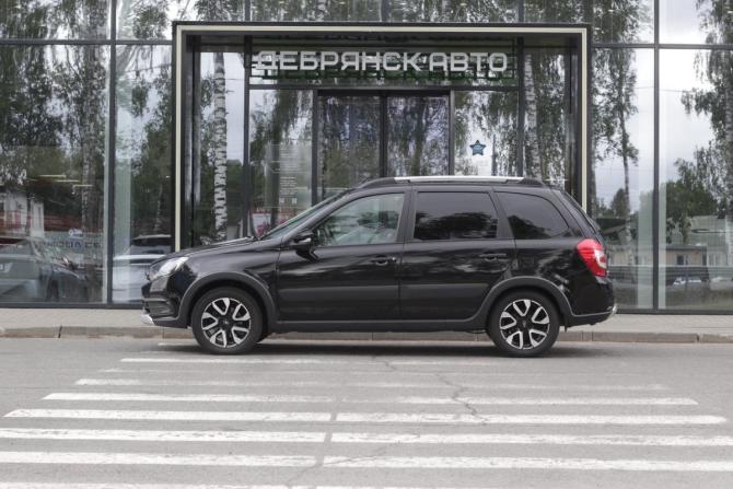 Lada (ВАЗ) Granta I Рестайлинг с пробегом 2024 года, цена 995 000 рублей, 42760 км, универсал, Автокод Объявления