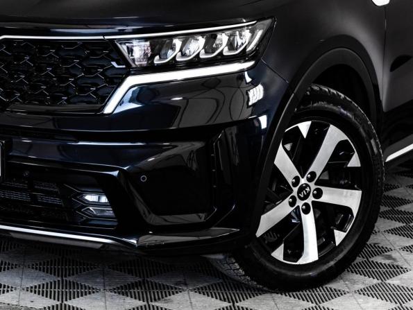 Kia Sorento IV с пробегом 2021 года, цена 3 499 000 рублей, 80495 км, внедорожник, Автокод Объявления