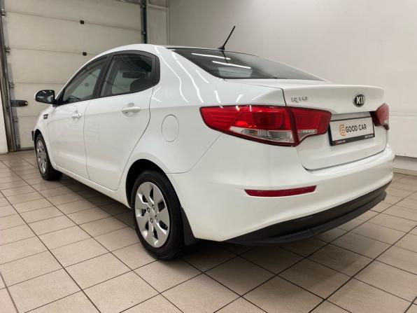 Kia Rio III Рестайлинг с пробегом 2015 года, цена 839 000 рублей, 225949 км, седан, Автокод Объявления