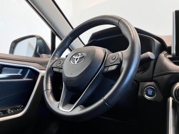 Toyota RAV4 V (XA50) с пробегом 2021 года, цена 3 450 000 рублей, 74634 км, внедорожник, Автокод Объявления