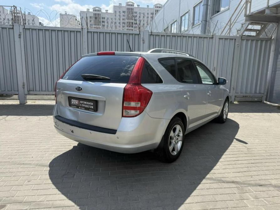Kia Ceed I Рестайлинг Ростов-на-Дону  - изображение 4