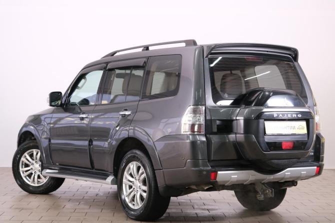 Mitsubishi Pajero IV Рестайлинг 2 с пробегом 2017 года, цена 3 199 000 рублей, 101200 км, внедорожник, Автокод Объявления