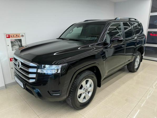 Toyota Land Cruiser 300 Series с пробегом 2021 года, цена 12 500 000 рублей, 10 км, внедорожник, Автокод Объявления