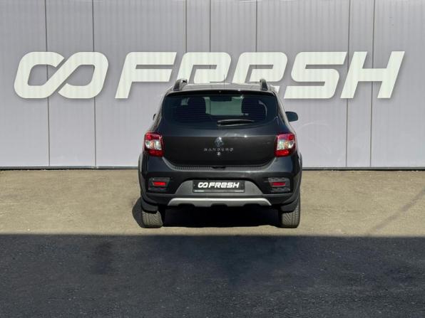 Renault Sandero II Рестайлинг с пробегом 2020 года, цена 1 239 000 рублей, 96498 км, хэтчбек, Автокод Объявления