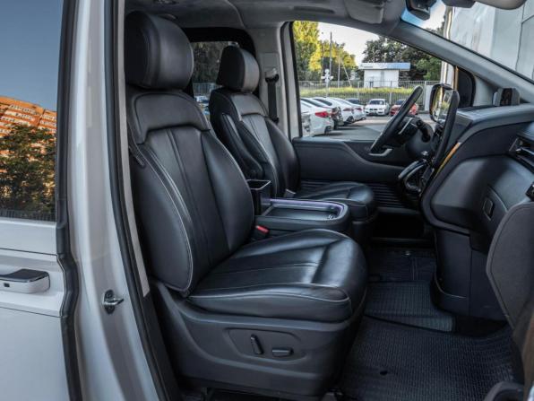 Hyundai Staria I с пробегом 2021 года, цена 4 770 000 рублей, 65382 км, минивэн, Автокод Объявления