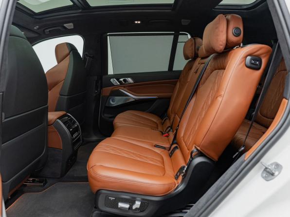 BMW X7 I (G07) Рестайлинг с пробегом 2024 года, цена 16 850 000 рублей, 17417 км, внедорожник, Автокод Объявления