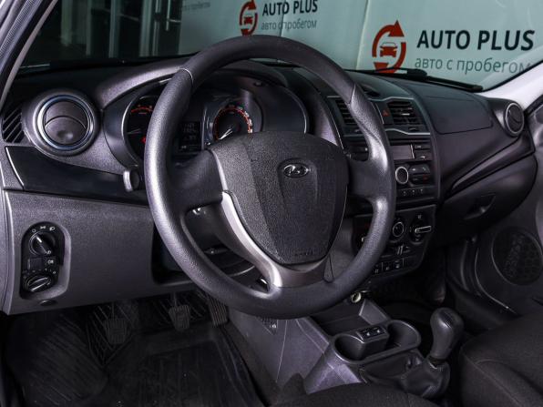 Lada (ВАЗ) Granta I Рестайлинг с пробегом 2025 года, цена 999 000 рублей, 31600 км, седан, Автокод Объявления