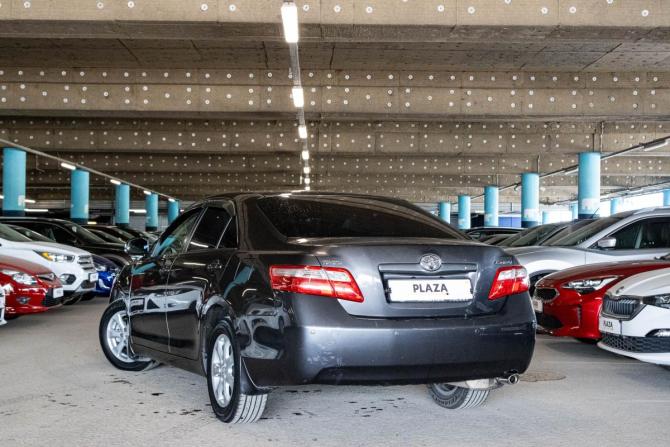 Toyota Camry VI (XV40) Рестайлинг с пробегом 2011 года, цена 1 349 000 рублей, 270638 км, седан, Автокод Объявления