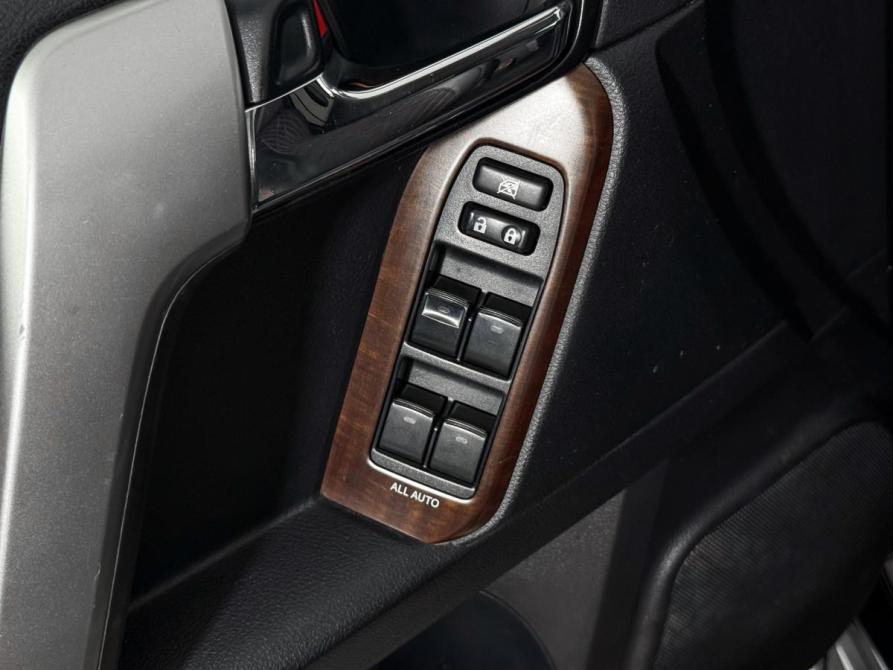 Toyota Land Cruiser Prado 150 Series Рестайлинг 1 Санкт-Петербург  - изображение 10